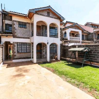 5 Bed Townhouse with En Suite at St.mary Road image 12