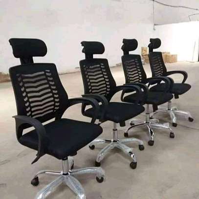 Elegant headrest office chair image 1