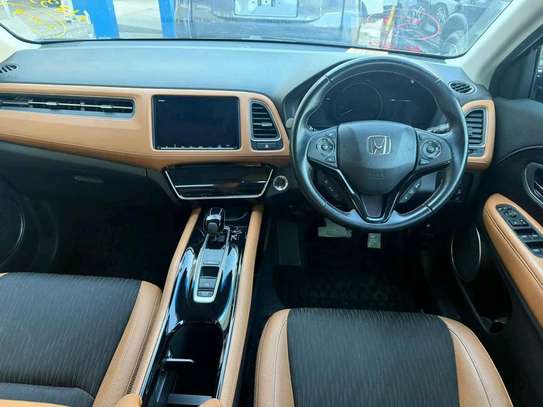 Honda Vezel Hybrid chocolate 2018 2WD image 3