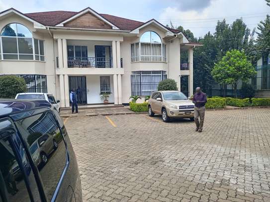 2 Bed Apartment with En Suite at Farm image 1