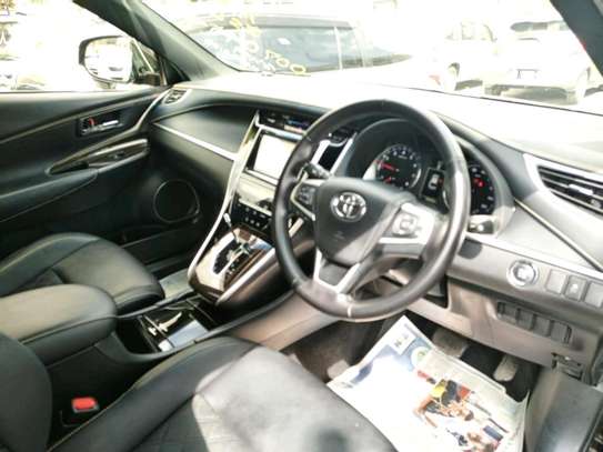 Toyota Harrier Year 2015 with leather seats KDK image 5