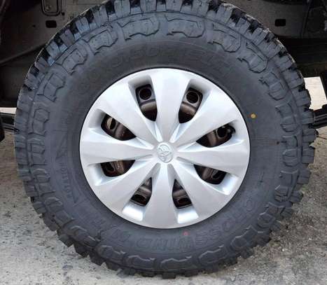 TOYOTA Hilux image 8