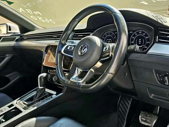 Volkswagen Aeroton Sunroof 2018 image 6