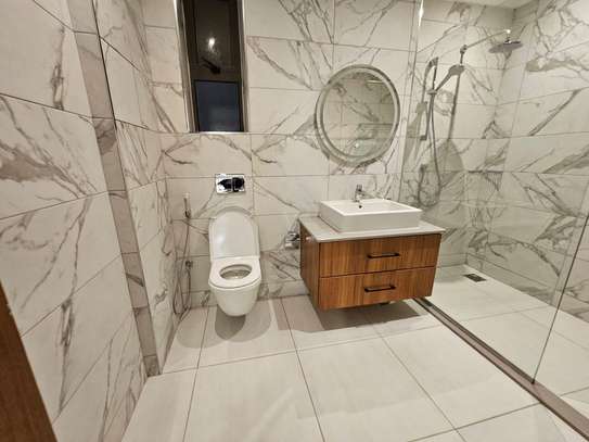 2 Bed Apartment with En Suite in Westlands Area image 3