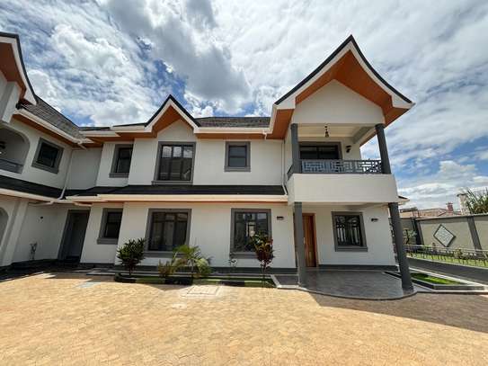 4 Bed Townhouse with En Suite at Muthaiga North image 3