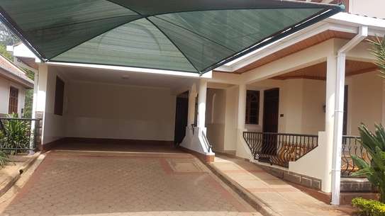 4 Bed Townhouse with Garden at Ndoto Road image 10