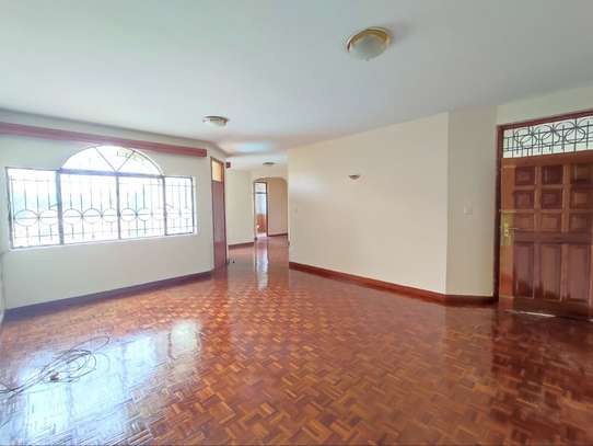 3 Bed Apartment with En Suite in Kilimani image 24