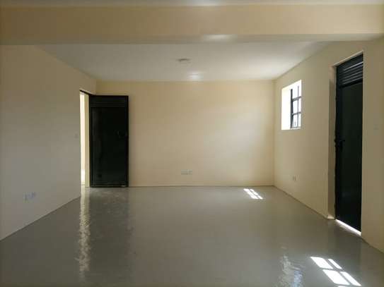 5,000 ft² Warehouse with Fibre Internet in Mombasa Road image 5