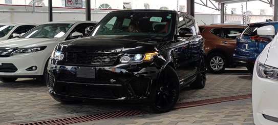 Range Rover sport SVR Black 2018 image 2