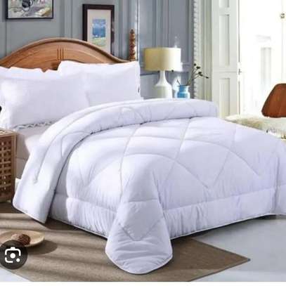 Executive white cotton duvets covers / bedsheets image 11