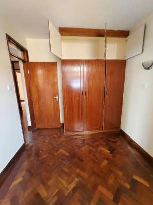 3 Bed Apartment with En Suite in State House image 4
