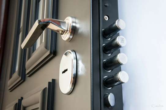 Door Lock Replacement Services – Affordable & Trusted Locksmith .Call us today image 2