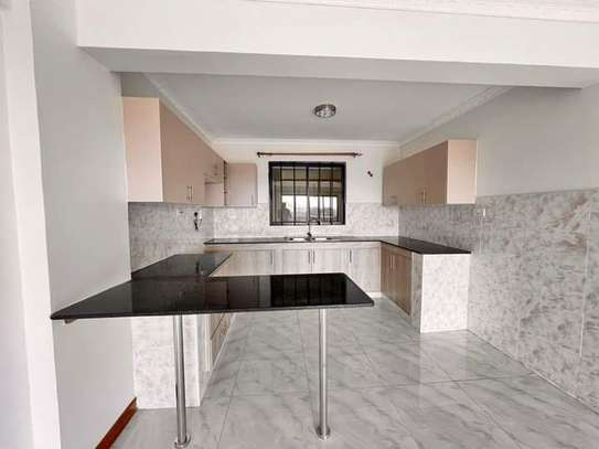 2 Bed Apartment with En Suite in Westlands Area image 3