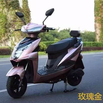 Rose Gold Electric Scooter Urban Commuter image 1