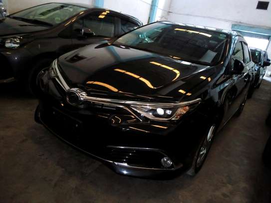 Toyota Auris black image 5
