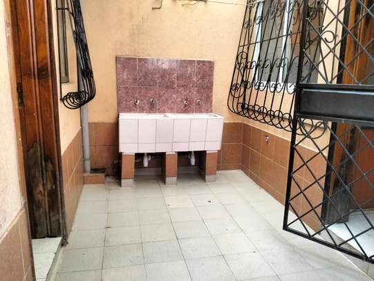4 Bed Townhouse with En Suite in Kileleshwa image 36