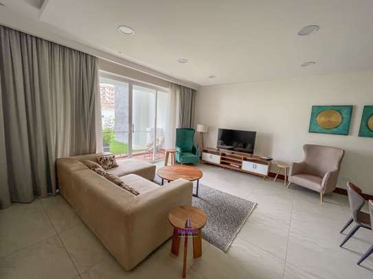 Furnished 2 Bed Apartment with En Suite at City Park Drive image 1