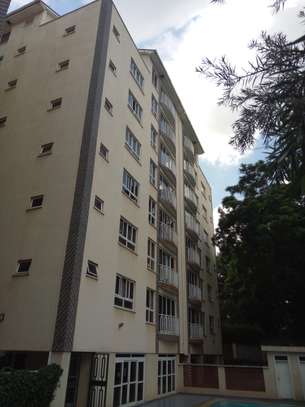 3 Bed Apartment with En Suite at Rhapta Road. image 4