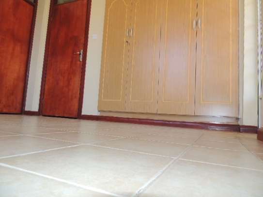 3 Bed Apartment with En Suite at Salim Road image 15