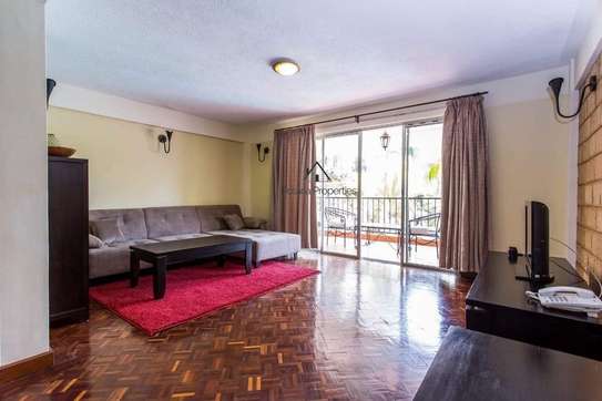 Serviced 2 Bed Apartment with En Suite in Westlands Area image 6