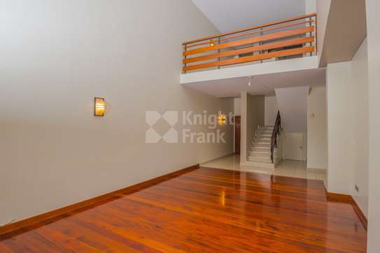 3 Bed Apartment with En Suite in Westlands Area image 3