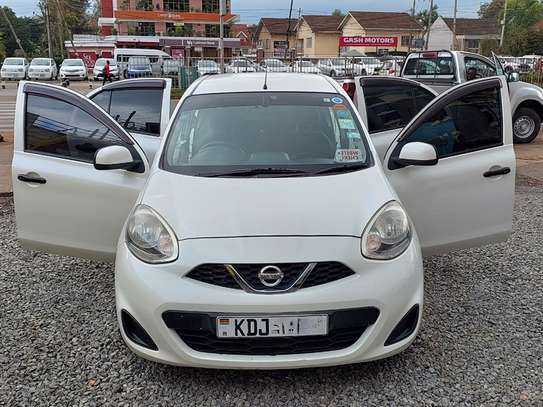 NISSAN MARCH image 5