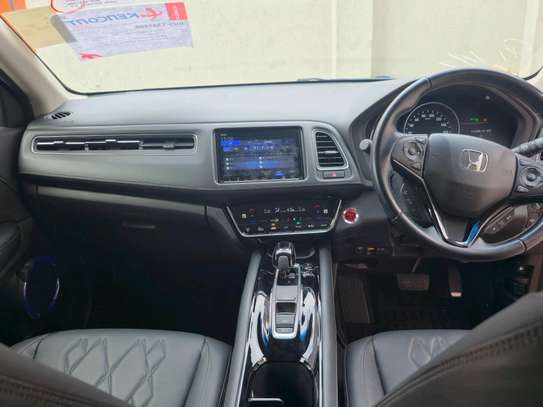 Honda vezel redwine image 6