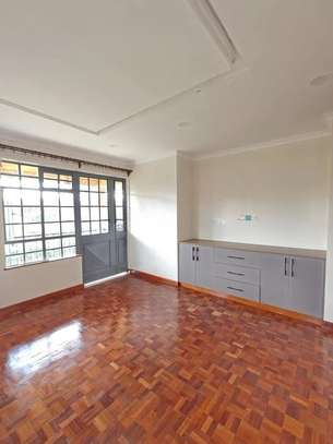 5 Bed House with En Suite in Karen image 2