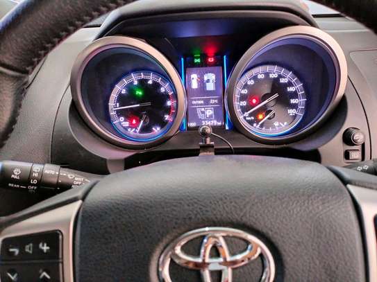 Toyota landcruiser prado image 6