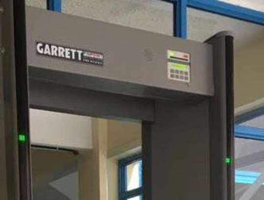 Garret Walkthrough metal detectors  6500 pdi image 6