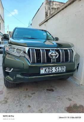 Prado TX - 2015 model image 5