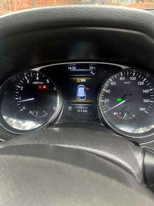 2014 Nissan X-Trail image 8