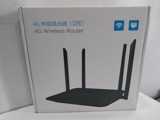 4G LTE CPE Unlocked 4G Wireless WiFi Router with SIM Card image 1