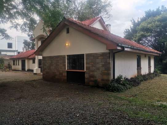 5 Bed House with En Suite in Kyuna image 28