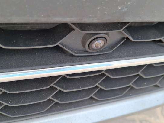 Volkswagen Tiguan Sunroof White TDI 2018 2000cc image 8