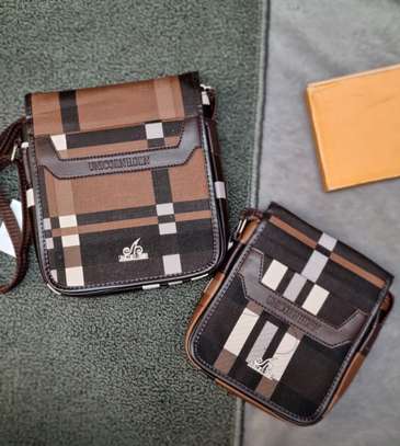Genuine Leather Quality Designer Unisex Miami 2 in 1 Sling Money Bags image 8