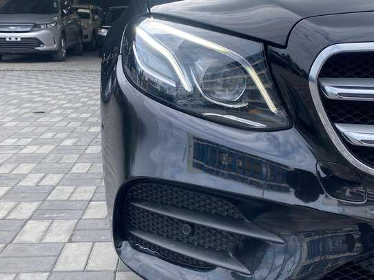 Mercedes benz E250 image 15