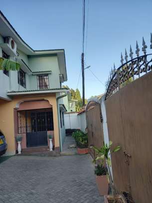 3 Bed Townhouse with En Suite at Bombolulu Estate image 4