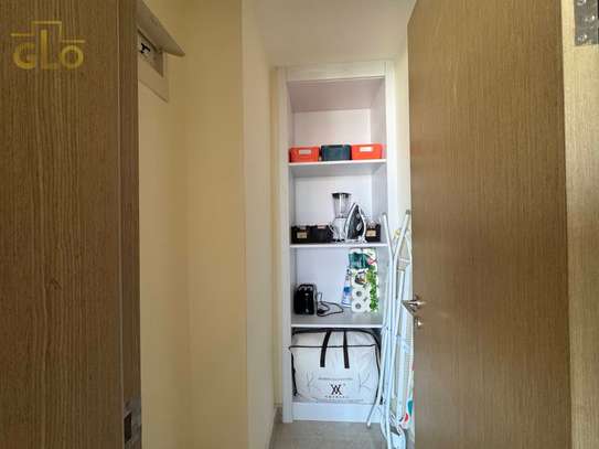 Furnished 1 Bed Apartment with En Suite in Westlands Area image 6