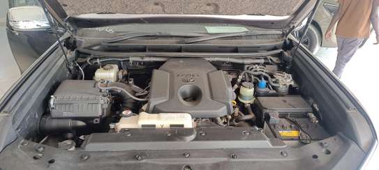 Toyota land Cruiser Prado TZ-G Grey 2018 image 8