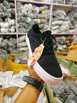 Vans off the wall size:36-45 image 3