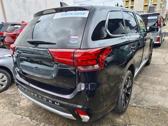 Mitsubishi outlander PHEV 2018 Sunroof image 13