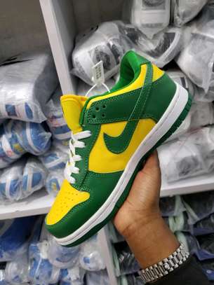Nike top dunks 4000