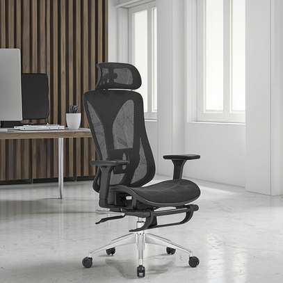 AirForm High-Back Ergonomic Mesh Chair image 5