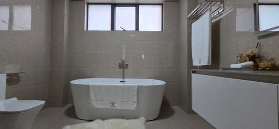 5 Bed Apartment with En Suite in Kilimani image 33