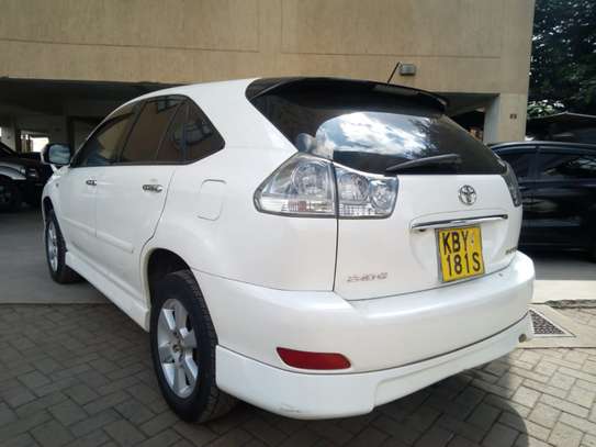 Toyota Harrier For Hire image 3