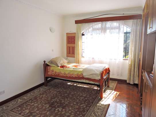 4 Bed Apartment with Backup Generator at Mvuli Road image 12