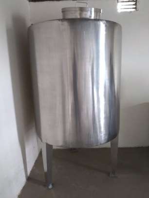 Stainless steel tank image 2