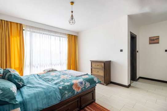 3 Bed Apartment with En Suite in Kilimani image 18