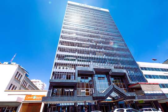 4,699 ft² Office with Service Charge Included at Loita St. image 11